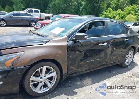 2014 Nissan Altima 2.5 Sv z USA, uszkodzony, nr VIN 1N4AL3AP5EC323528